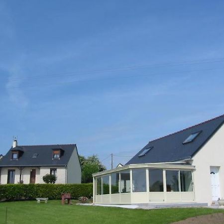 Chambres D'Hotes Chez Rejane Crasville  Экстерьер фото